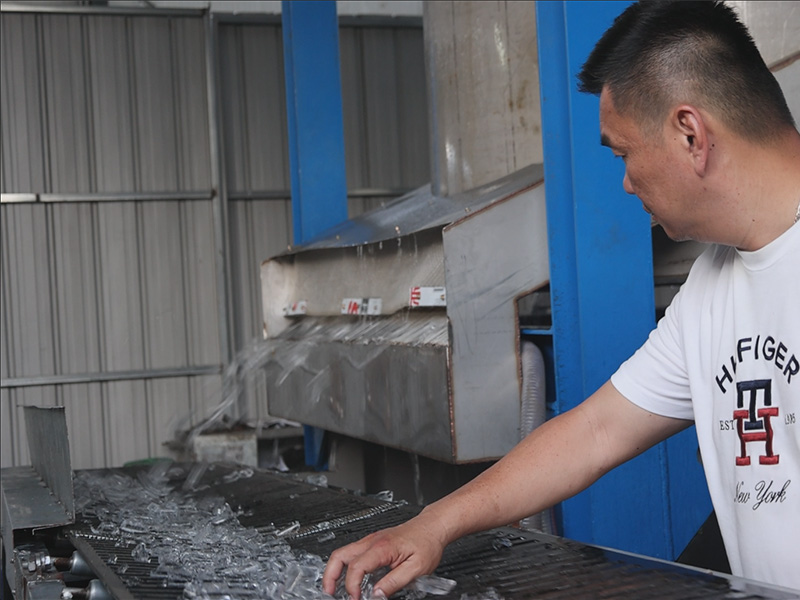 Yakapin ang Hinaharap ng 80 Tons Ice Tube Making gamit ang Baocharm!